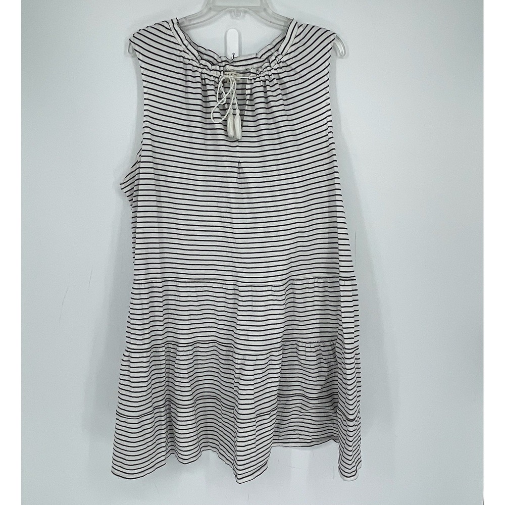 Max Studio Women's White Striped Tiered Sleeveless Tunic Top Size 3X